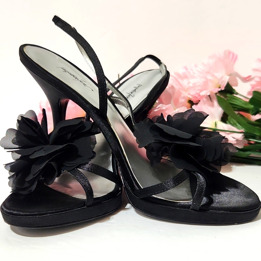 Jacqueline Ferrar Womens Black Ruffled Fabric Toe Slingback Heel Pump Size 8.5M